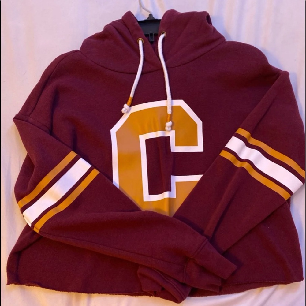 Cropped hoodie